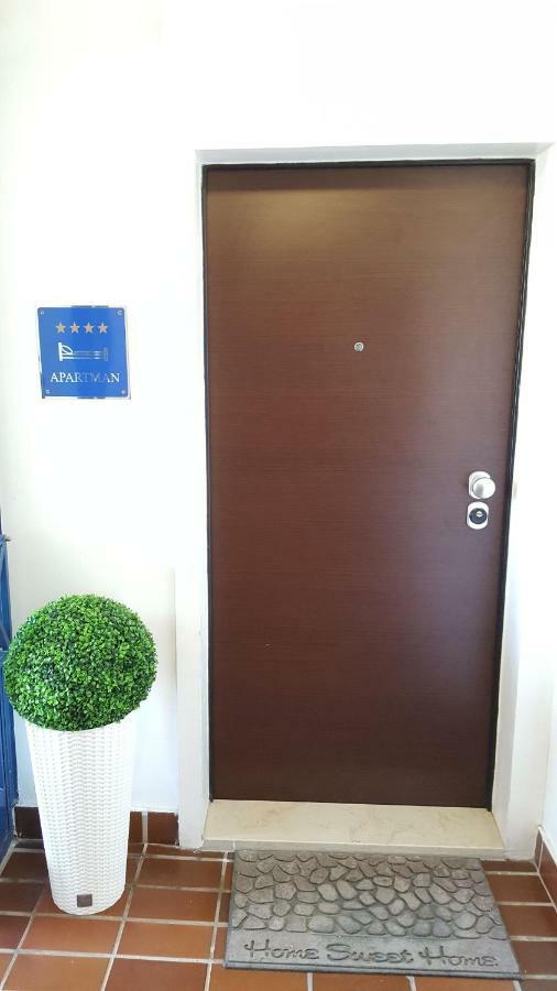 Luxury Apartment Sea Pula Exterior photo